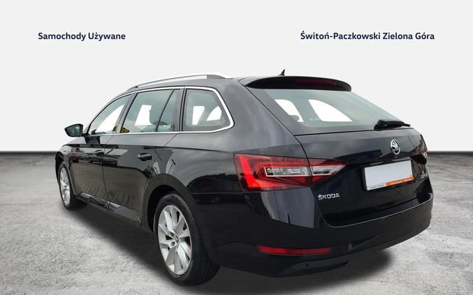 Skoda Superb cena 99900 przebieg: 108611, rok produkcji 2018 z Grodzisk Mazowiecki małe 277